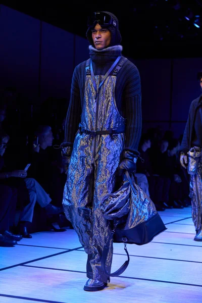 Look 47